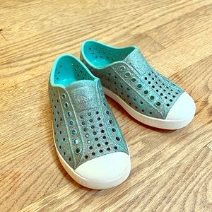 Native Jefferson Bling Slip On Shoes Size C9